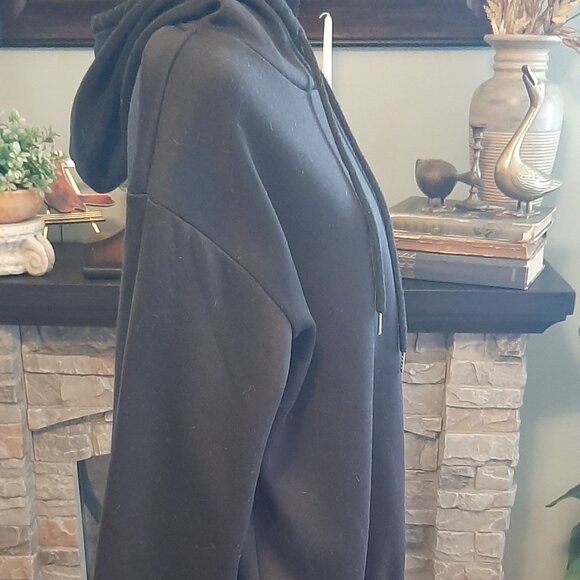 SHEIN Black Mushroom Patch Hoodie Size L Unisex - Picture 4 of 5